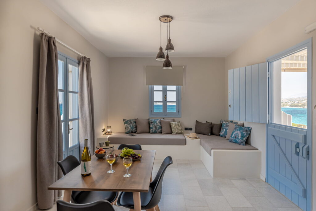 Studios Kontos in Naxos Sea Front Bungalow (3pax) 04